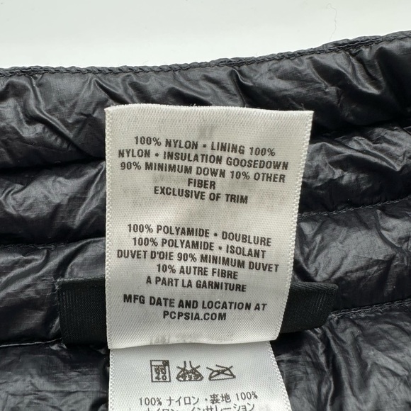 Patagonia Women's Ultralight Down Vest Black BLK 84780SP13 - Picture 7 of 10